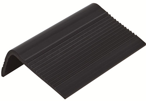 Non-slip stair nosing