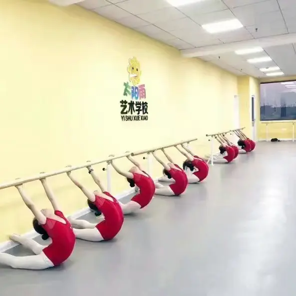 Professional PVC flooring for dancing stage (3).jpg