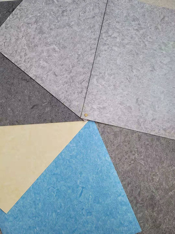 More than 500 color patters